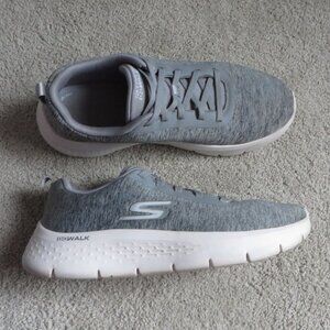 Skechers Women's GO WALK® Flex Dazzling Smile Sneaker/Shoes Size 9 Gray Slip On